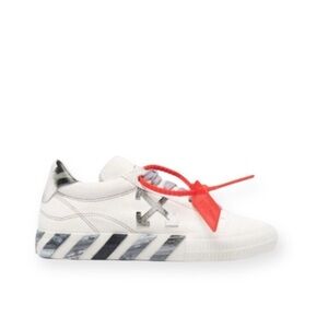 Off-White Vulcanised Sneaker Sz. 40​​​​​​​​​